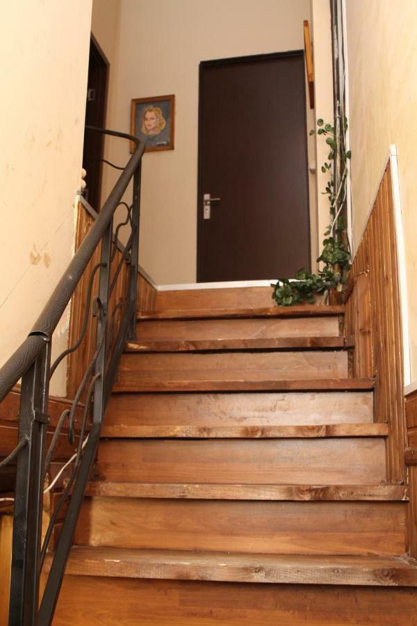Apartment Natia's On Dadiani St.