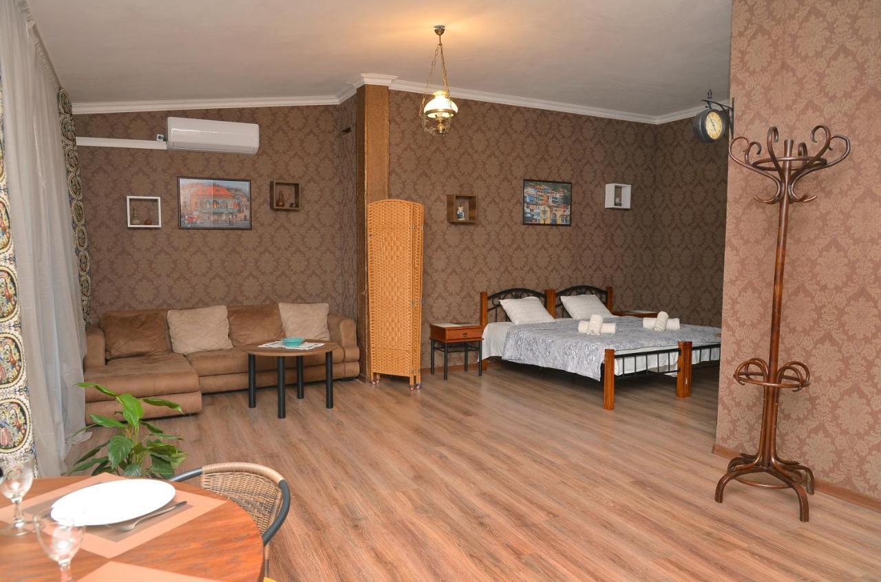 Natia's On Dadiani St. Apartment Tbilisi