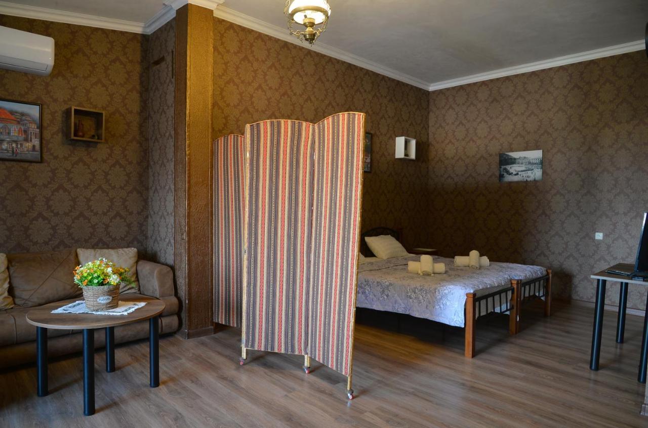 Apartment Natia's On Dadiani St. Tbilisi