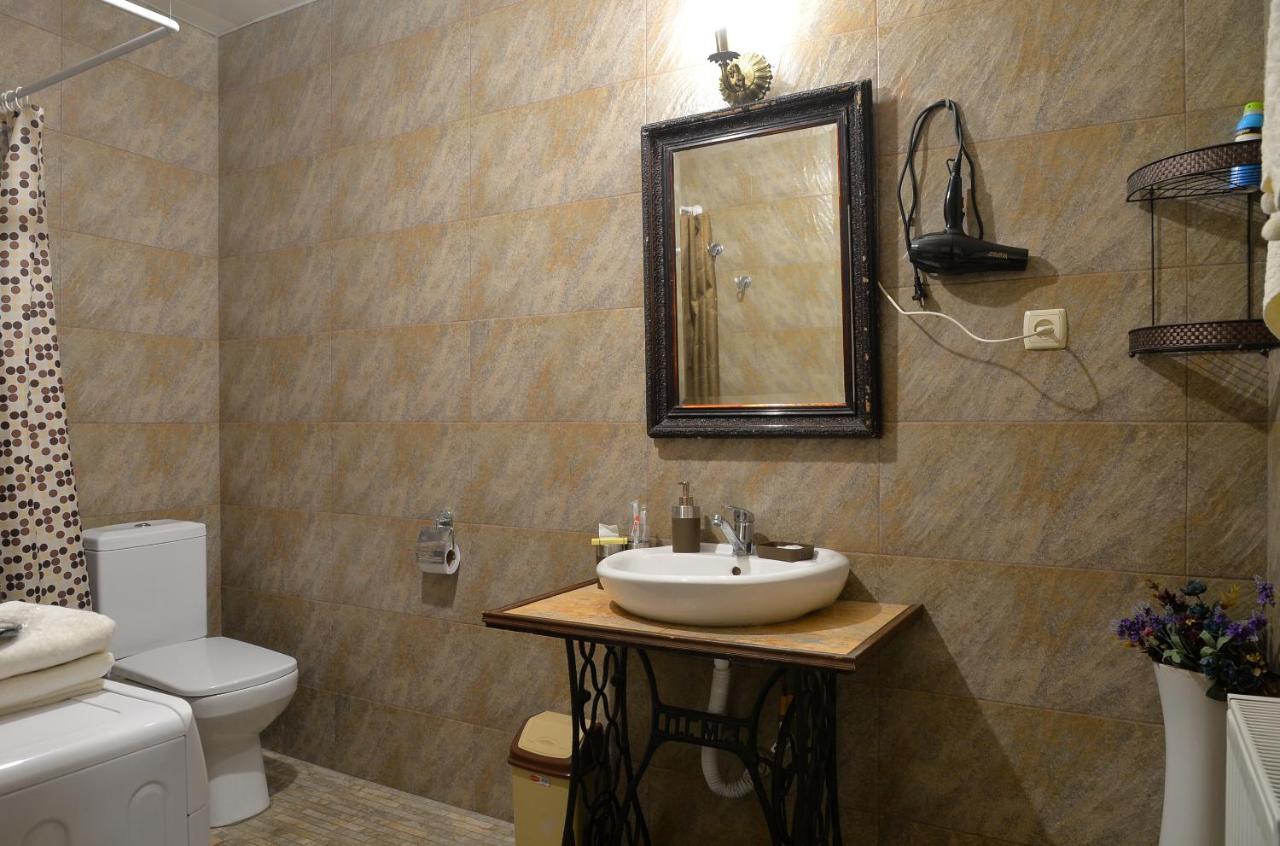 Apartment Natia's On Dadiani St.